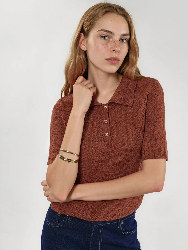 هيكاب Textured Knit Polo Collar Top