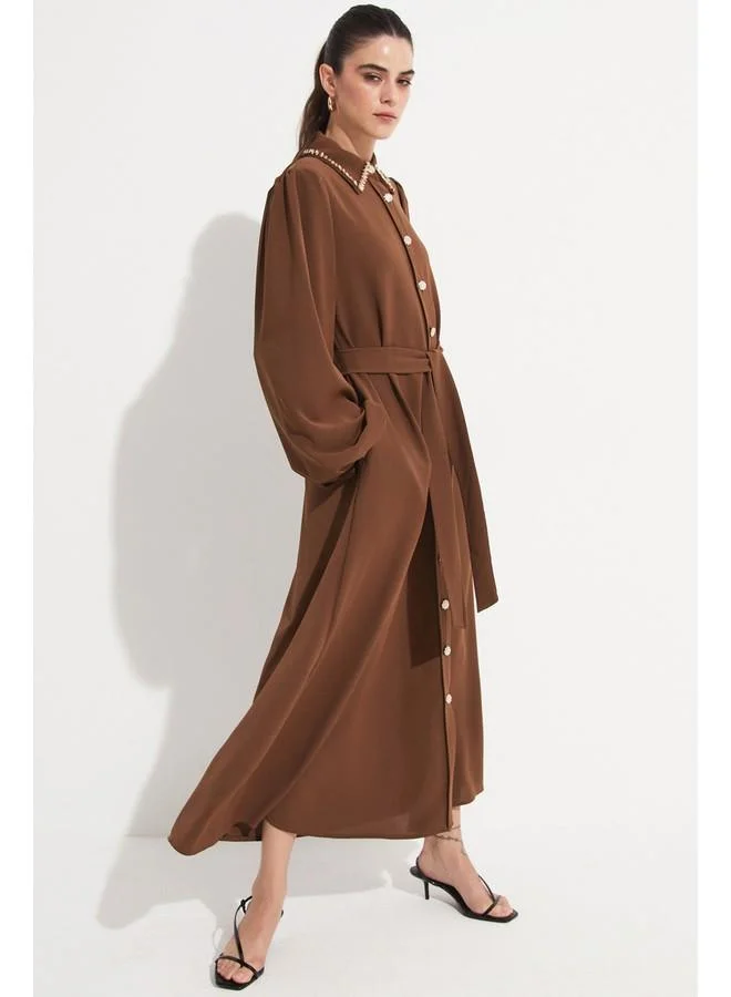 جون Collared Button-Up Dress