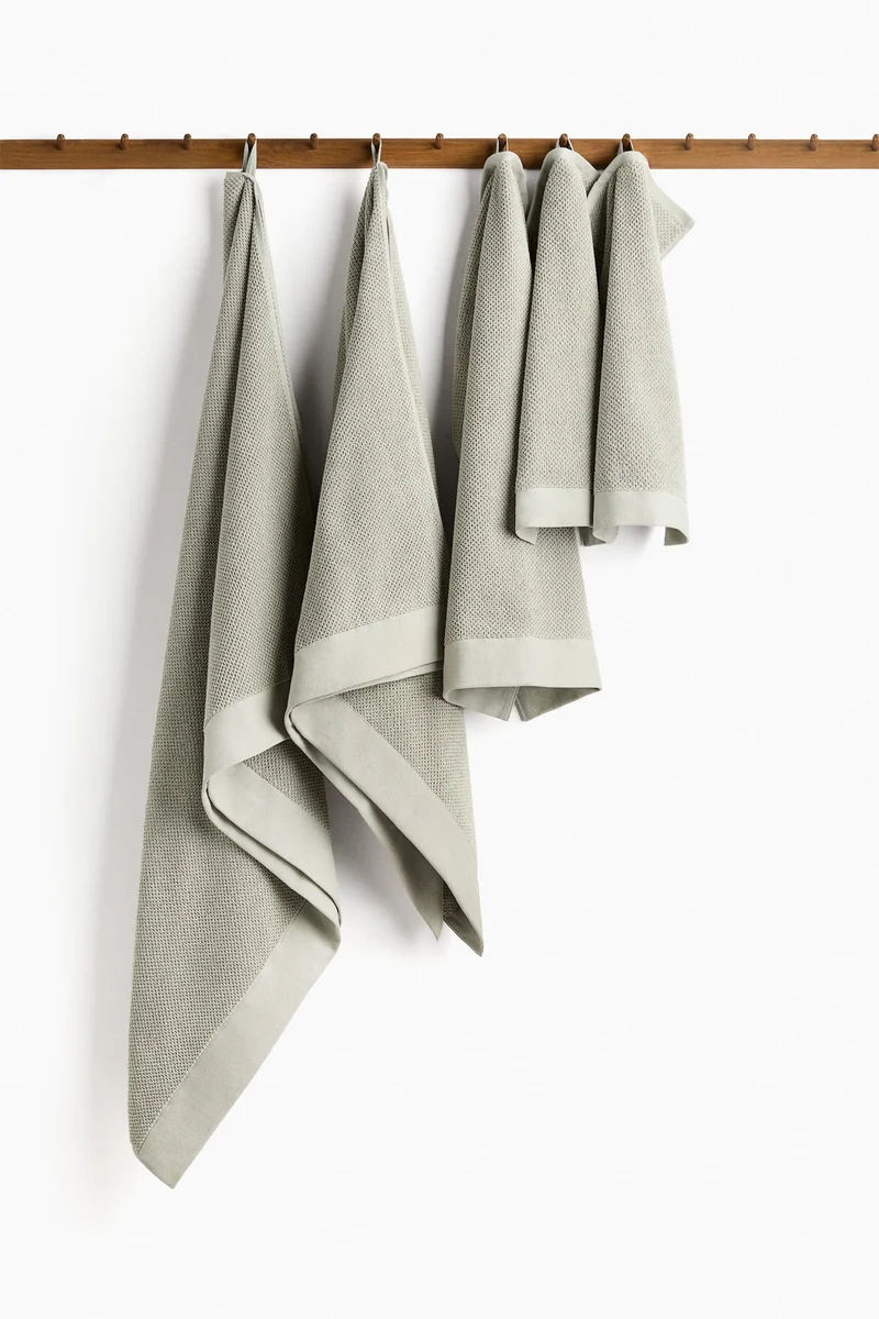 H&M Cotton terry hand towel