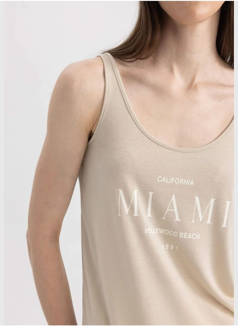 ديفاكتو Woman Crew Neck Knitted Athlete