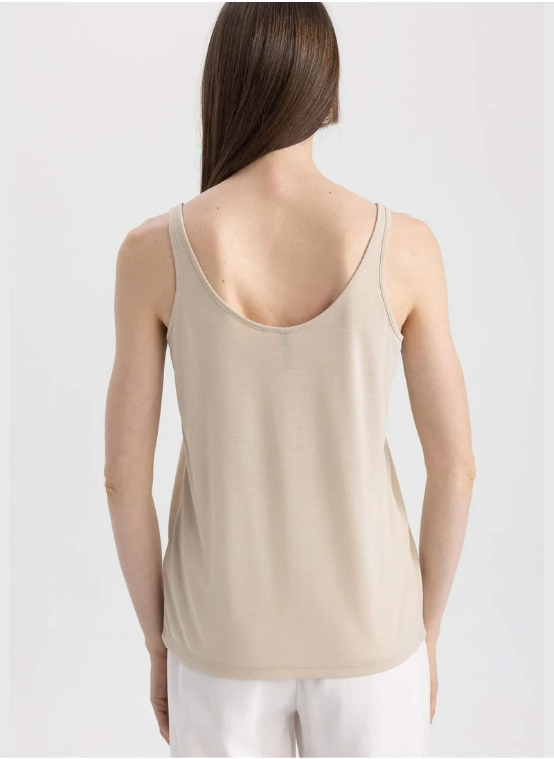 ديفاكتو Woman Crew Neck Knitted Athlete