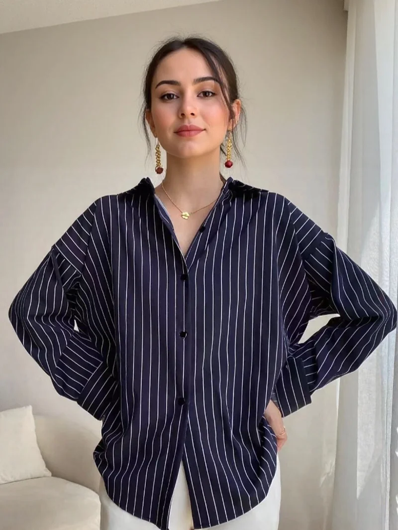 أوجيدر Navy Blue Srtiped Relaxed Shirt