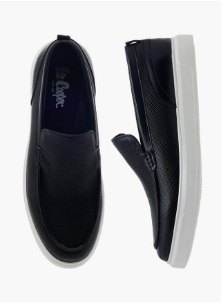 Men's Textured Slip-On Loafers - pzsku/Z9367CCBB1F33B282B28CZ/45/1746227367/fd0f0199-6ee1-4d5a-bc61-51bcb7b529c9