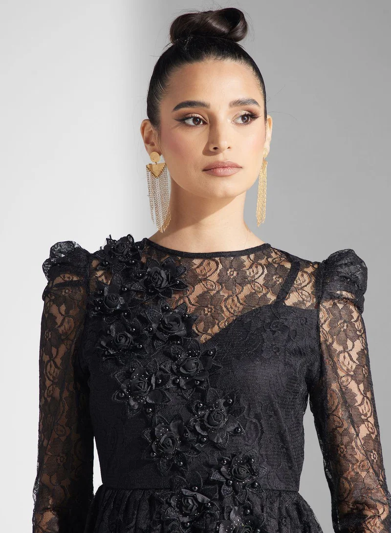 جولدن ابل Lace Detail Dress
