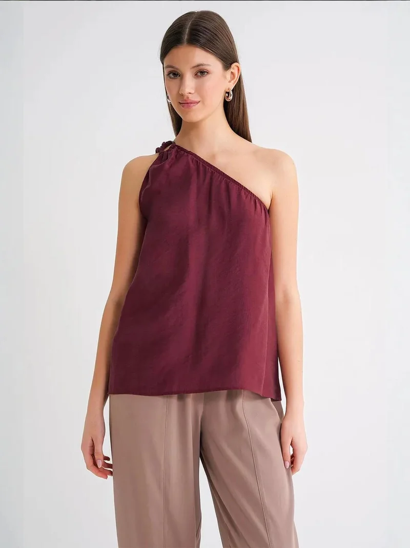 MixRay Mixray Asymmetrical Collar Accessory Detailed Top