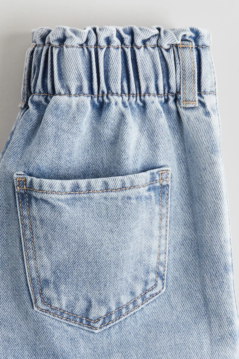 اتش اند ام جينز بقصة واسعة وساق مدببة