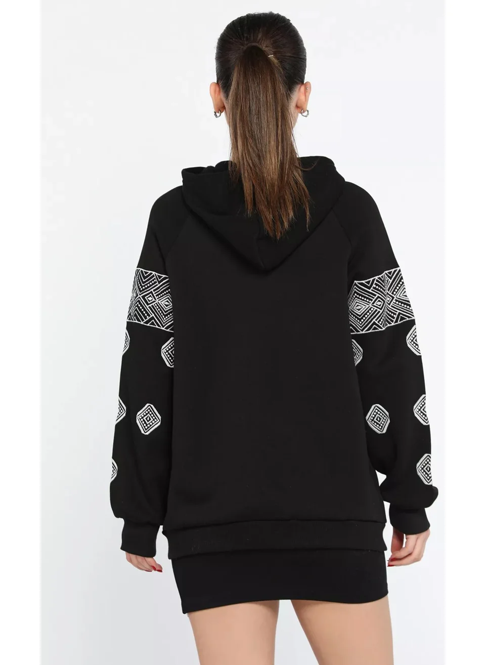 Gülseli Women's Hooded Raised Sleeve Embroidered Sweatshirt