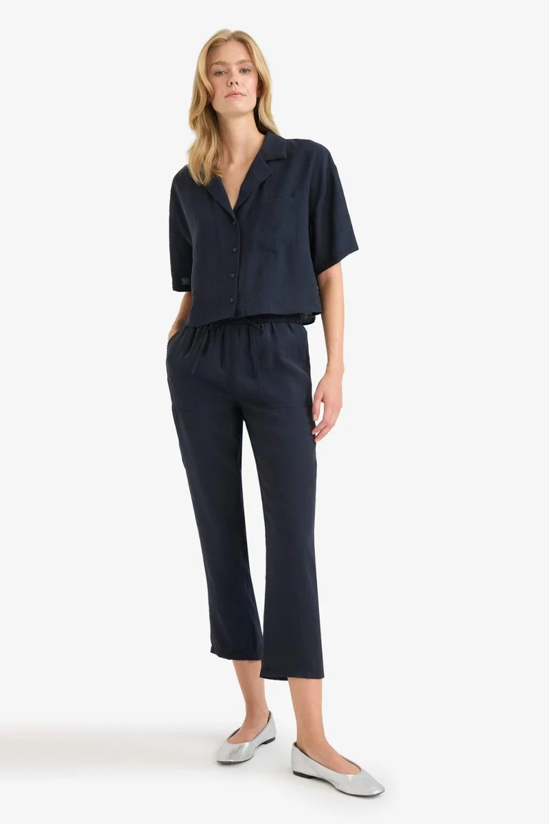 ديفاكتو Straight Fit High Waist Straight Leg Modal Trousers