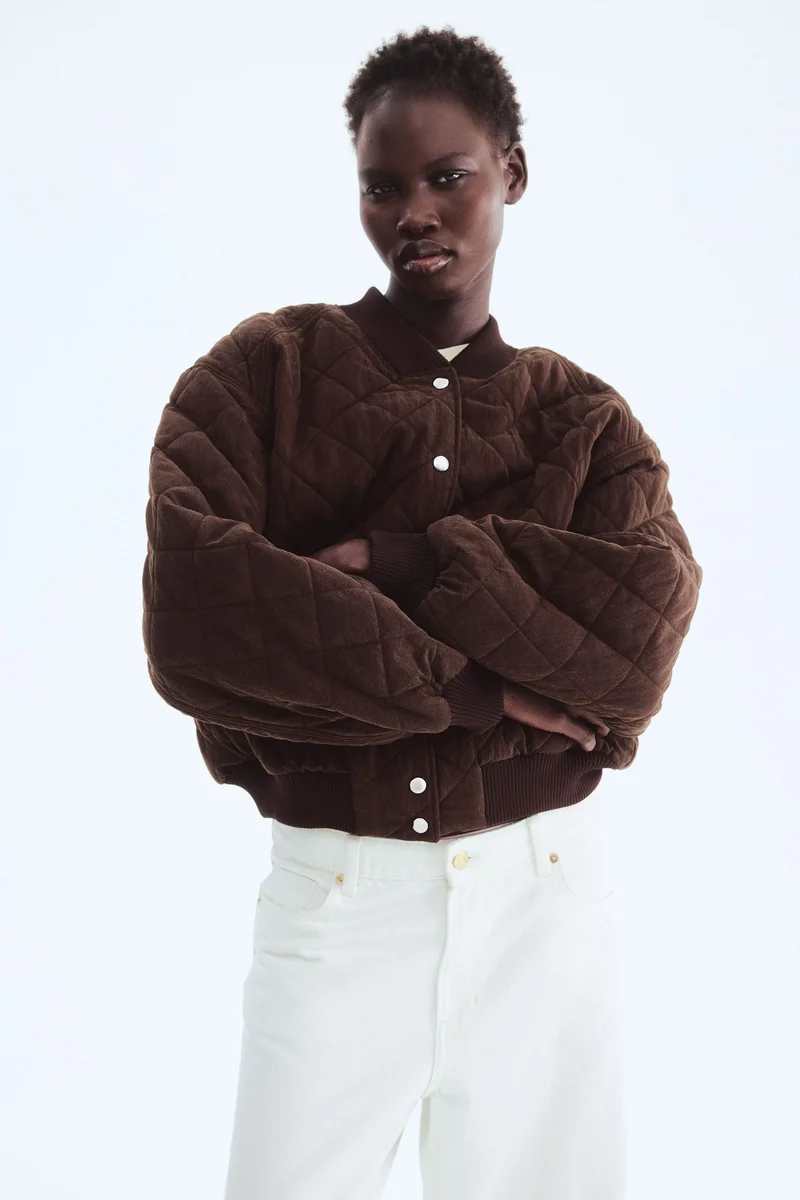 اتش اند ام جاكيت بومر بتصميم محشو