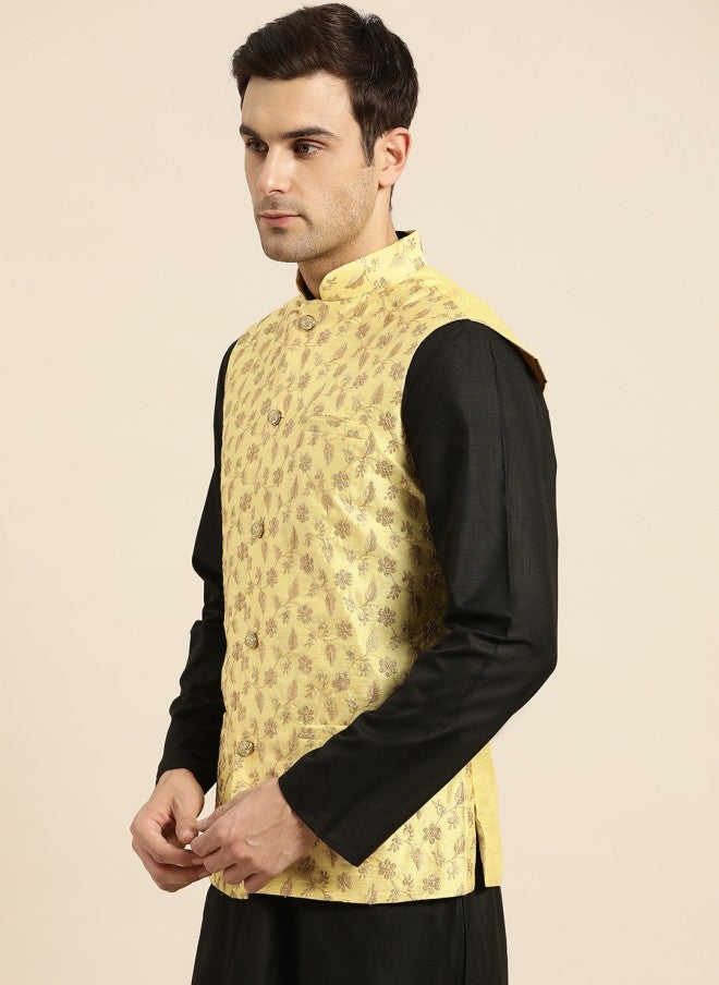 Sojanya Embroidered Nehru Jacket for Men in Yellow - Image 3