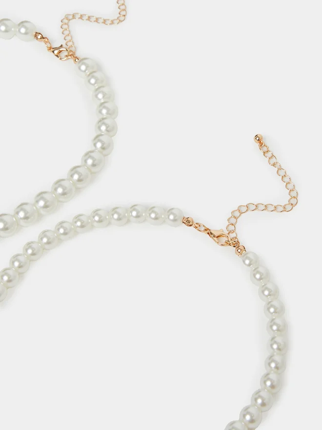Styli Styli Faux Pearl Layered Necklace