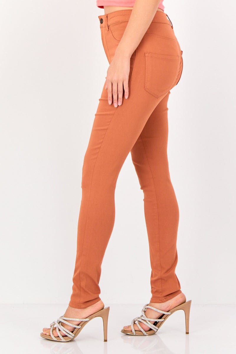 VERO MODA جينز ضيق قابل للتمدد من فيرو مودا للنساء، لون صدئ - Image 2