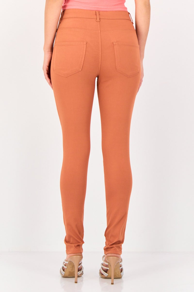 VERO MODA جينز ضيق قابل للتمدد من فيرو مودا للنساء، لون صدئ - Image 4