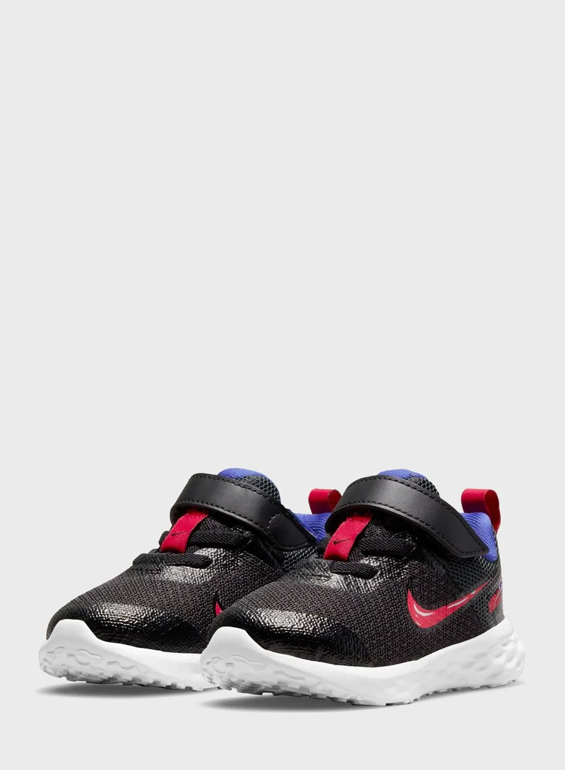 Nike Revolution 6 Nn Se