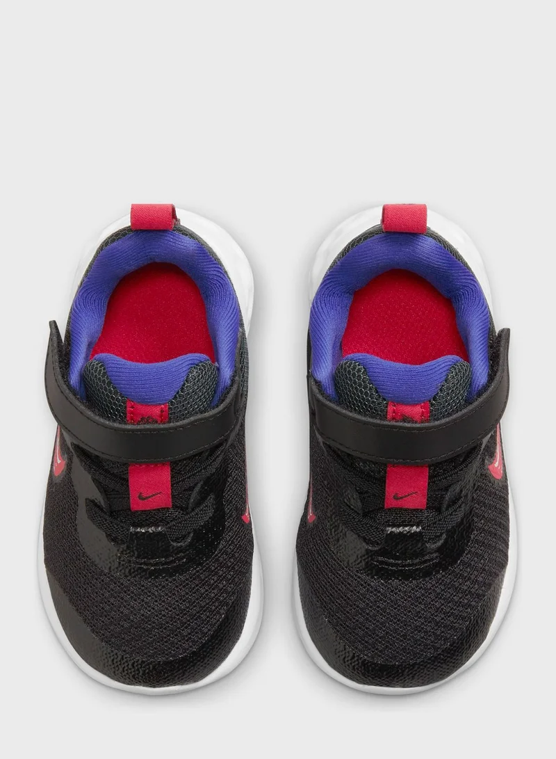Nike Revolution 6 Nn Se