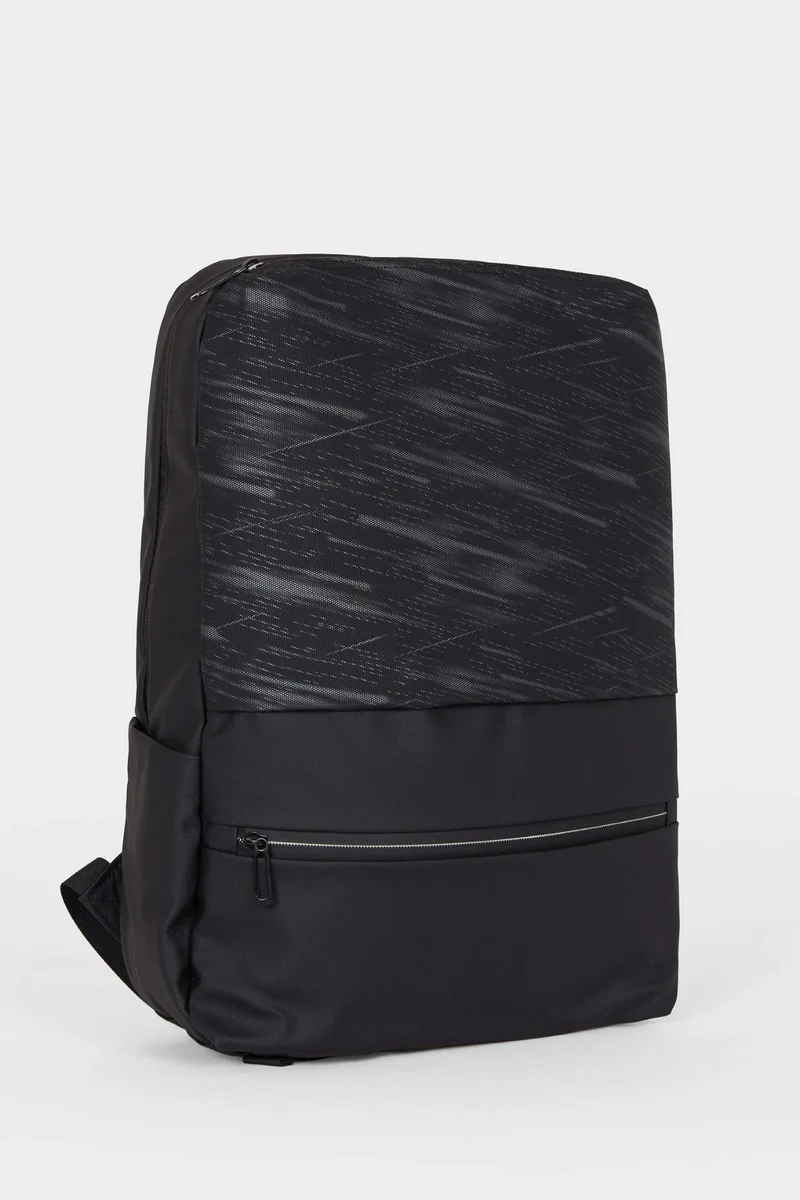 ديفاكتو Faux Leather Backpack