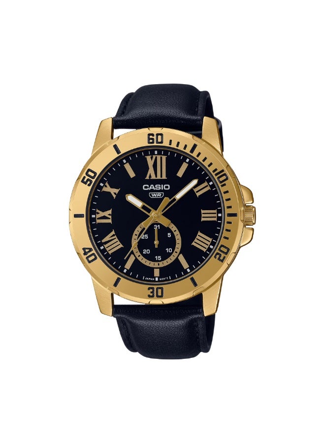 كاسيو ساعة كاسيو رجالية مطلية باللون الذهبي MTP-VD200GL-1BUDF – ميناء أسود مع إطار دوّار وسوار جلدي وعرض للتاريخ ومقاومة للماء - Image 1