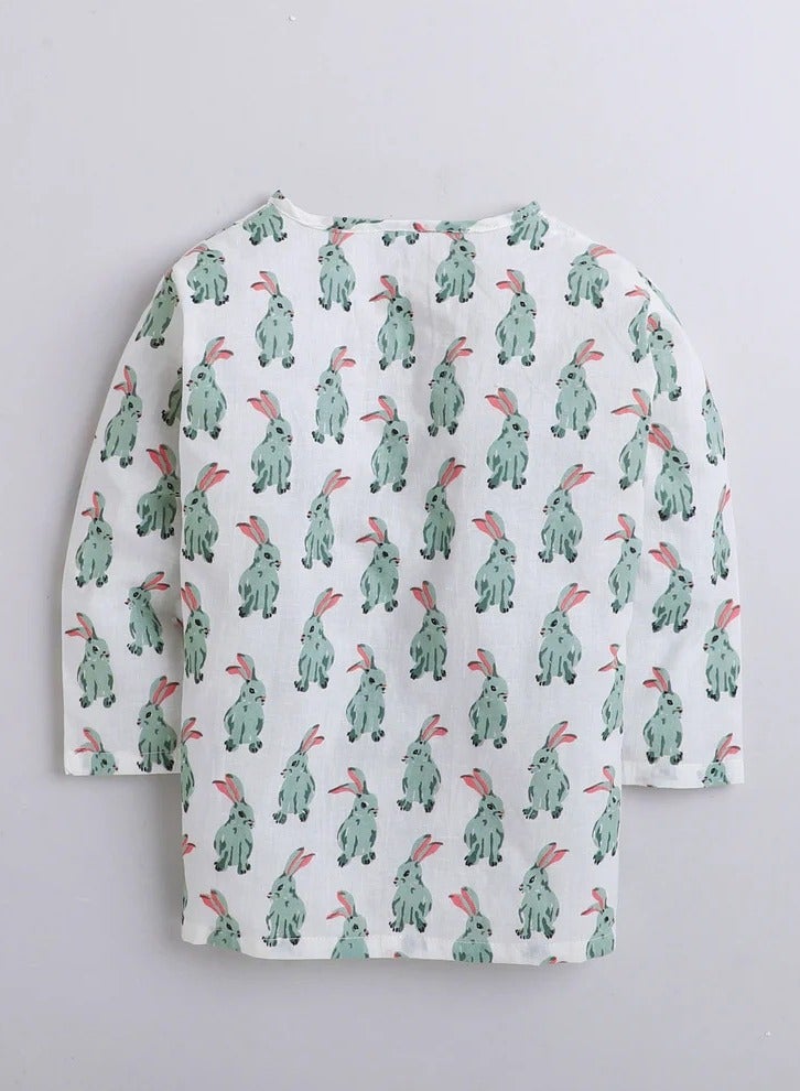 بولكاتوتس بيجامة كورتا أرنب بأكمام كاملة من Polka Tots - أبيض  - Image 2