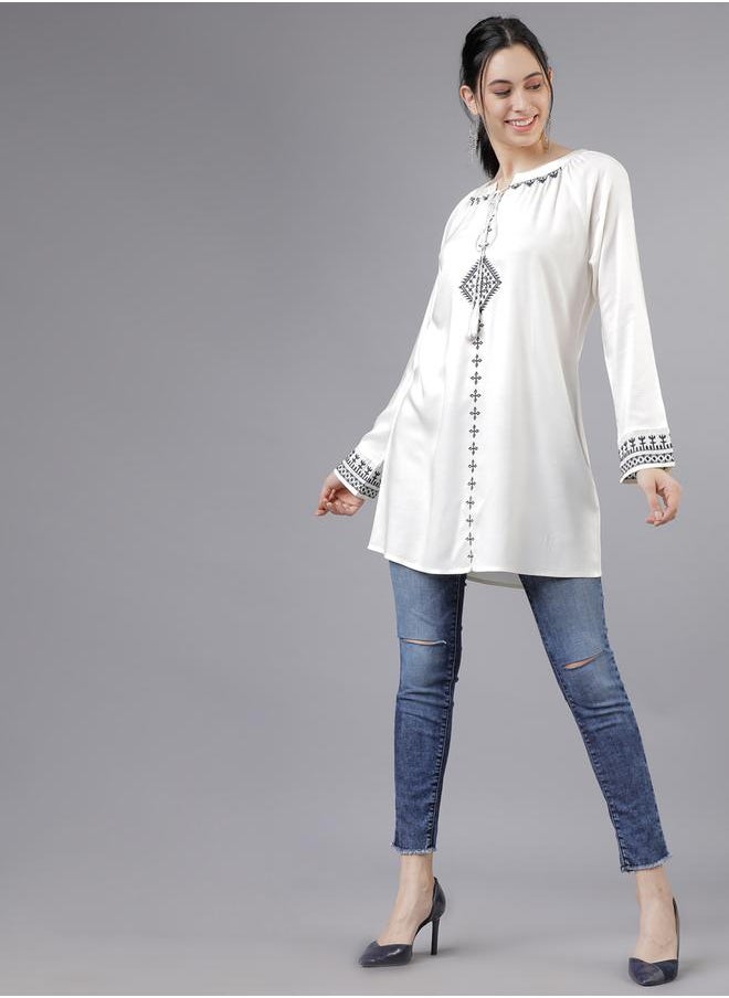 Vishudh Tie-Up Neck Printed Longline Top by Styli  - Image 2