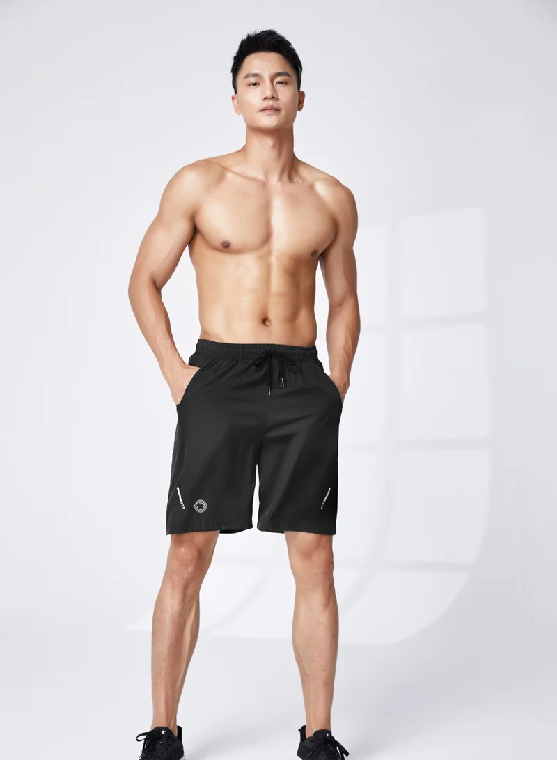 كون.يوغا Relaxed Fit Shorts