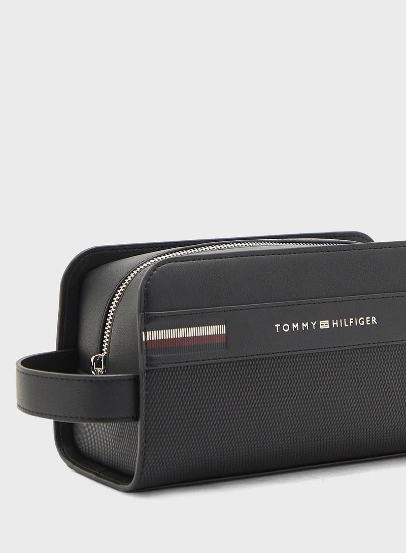 تومي هيلفيغر Logo Texture  Washbag