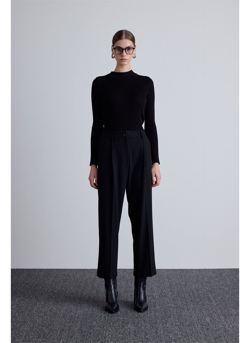 Manuka Classic Cut Pleated Detailed Trousers Black  - Image 2