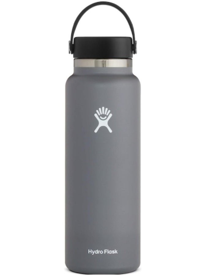 هايدرو فلاسك زجاجة فلاسق واسعة الفوهة بغطاء مرن – سعة 1180 مل من الستانلس ستيل المعزول حراريًا، قارورة حرارية مزدوجة الجدار مقاومة للتسرب لحفظ المشروبات الساخنة والباردة، مثالية للسفر والرياضة والاستخدام اليومي - Image 1