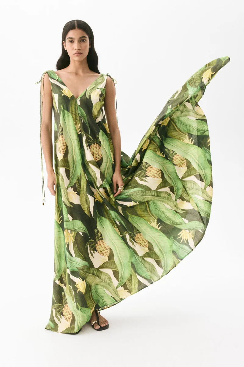 H&M Voluminous maxi dress
