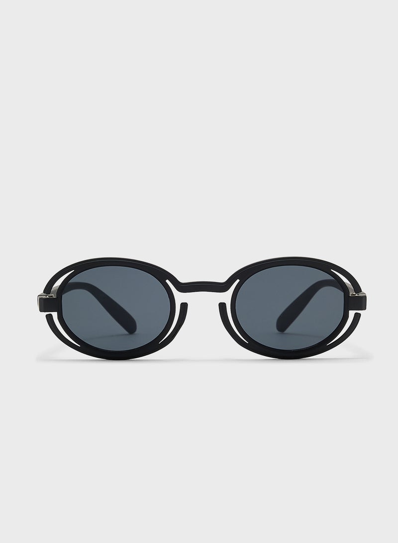 Seventy Five Round Streetwear Casual Sunglasses  - Image 2
