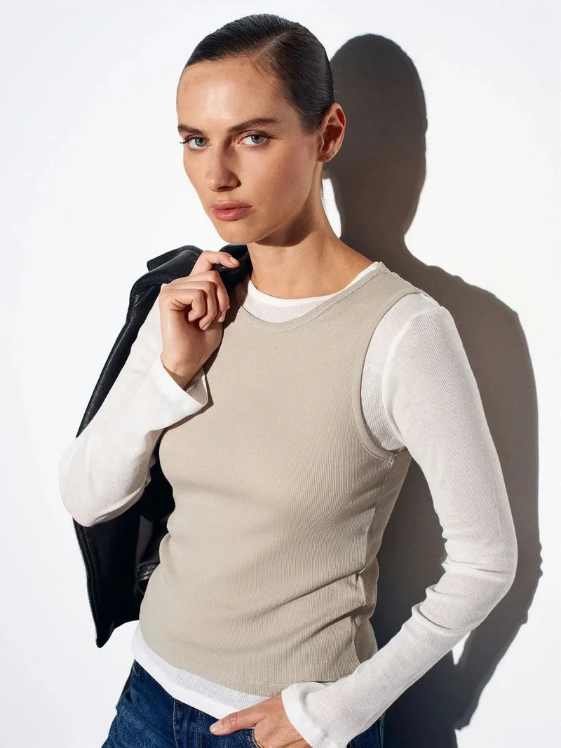 ديلفين DILVIN Fitted Cotton Crew Neck Long Sleeve Blouse