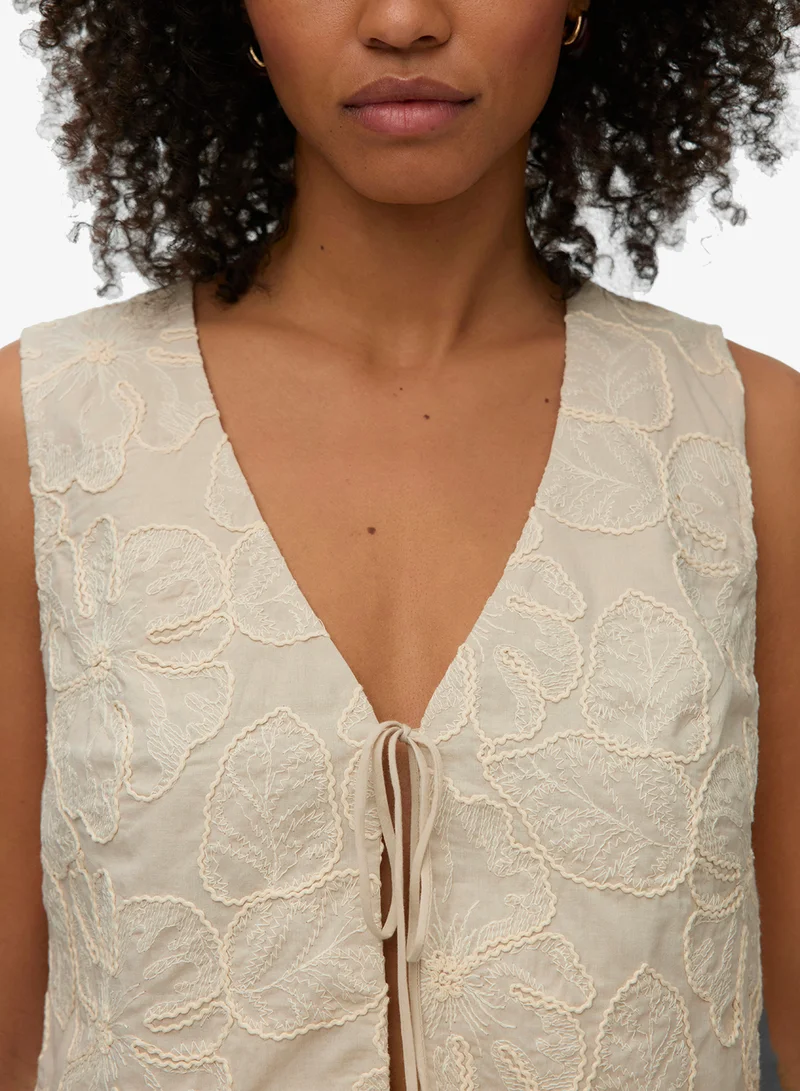 Vero Moda  Vmmillia Embroidery Sleeveless Waistcoat for Women | Best Price UAE