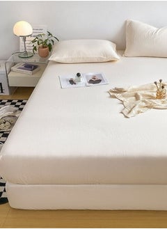 LUNA Home 3-Piece Set: king-size fitted bedsheet and two pillowcases, washable cotton in a milky white color.  - Image 3