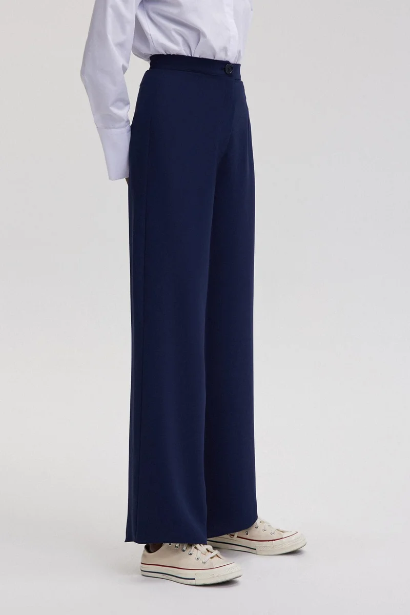Touche Wide Leg Crepe Trousers