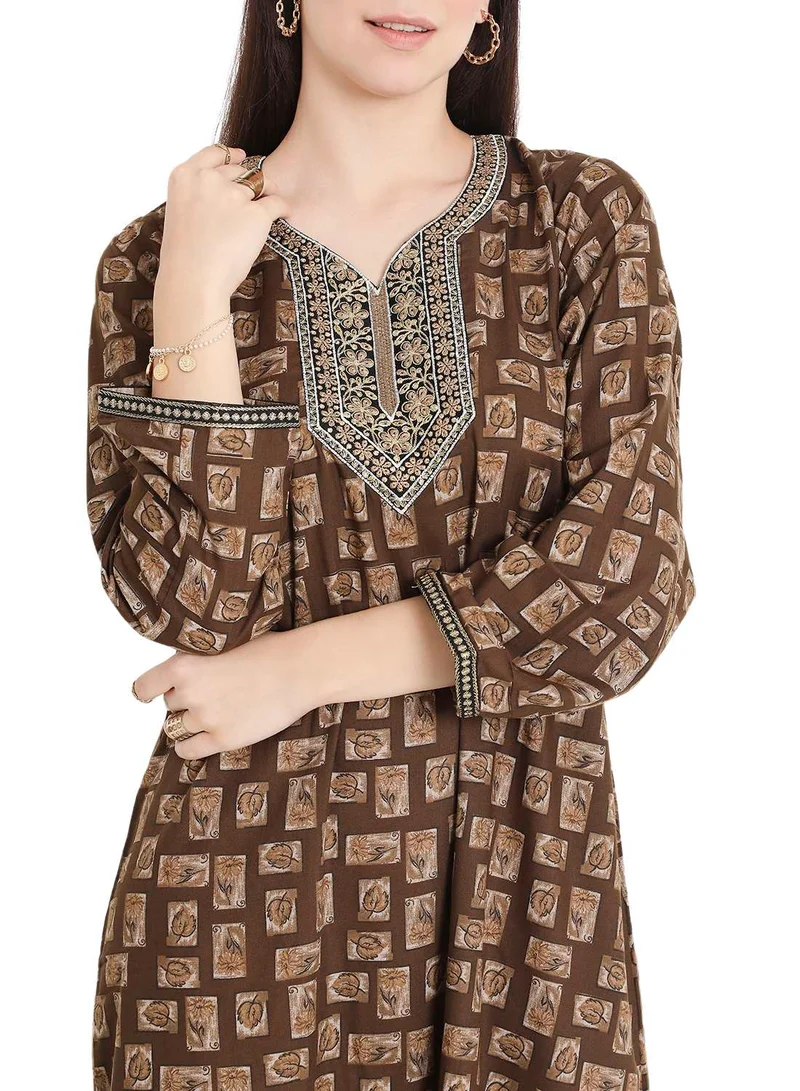 HANA & SARA CASUAL DAILY WEAR CLOTHING OUTFIT PRINTED JALABIYA WITH UNIQUE THREAD EMBROIDERY