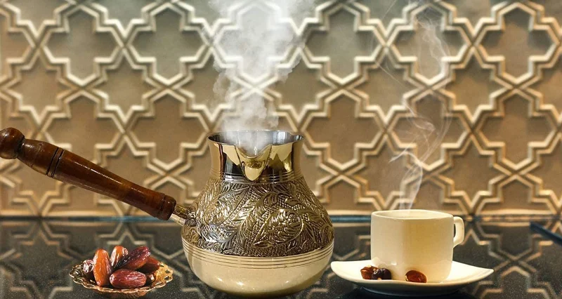Casa Quesera Turkish coffee pot/Cezve/briki/Brass jazva/coffee warmer/Ramadan gift (GOLD, S-200ml)…