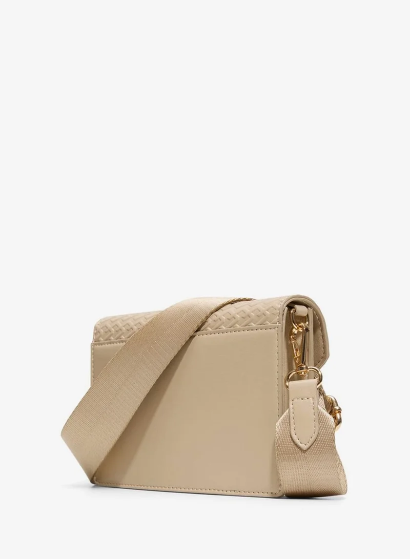 كول ات سبرنج LARISSAA Quilted Flap Crossbody Bag