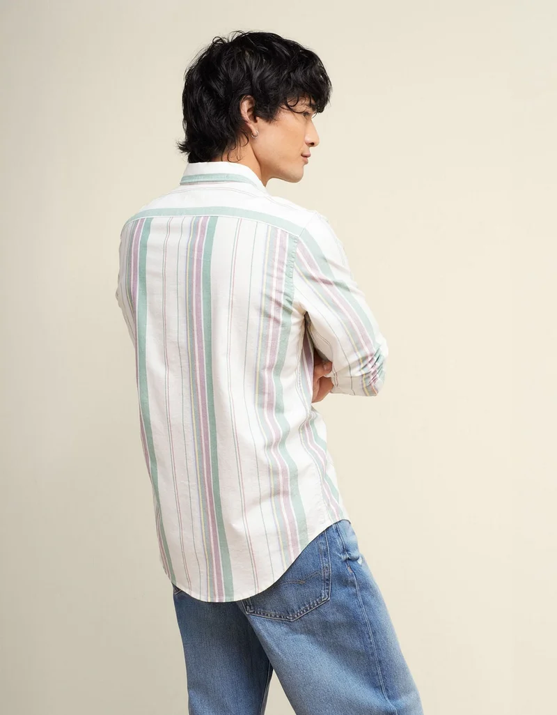 American Eagle AE Slim Fit Everyday Oxford Button-Up Shirt