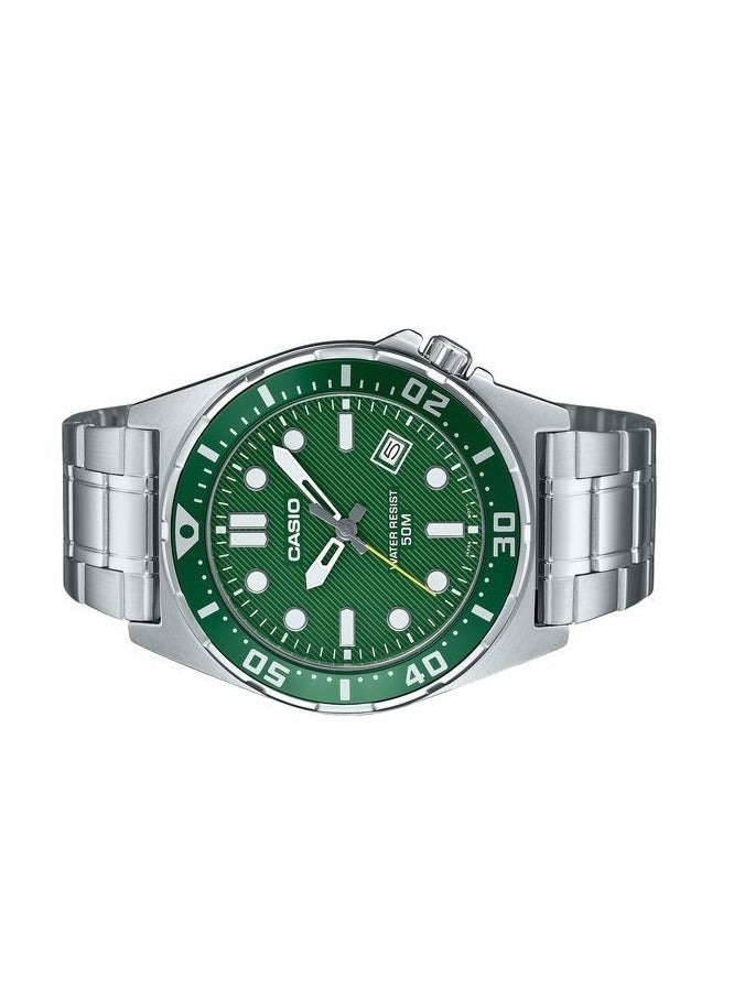 CASIO Analog Men Formal Watch - MTD-135D-3AVDF - Image 2