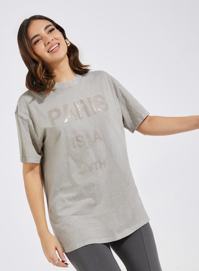ستايلي تيشيرت فضفاض مطبع بطبعة كتابة - Image 1