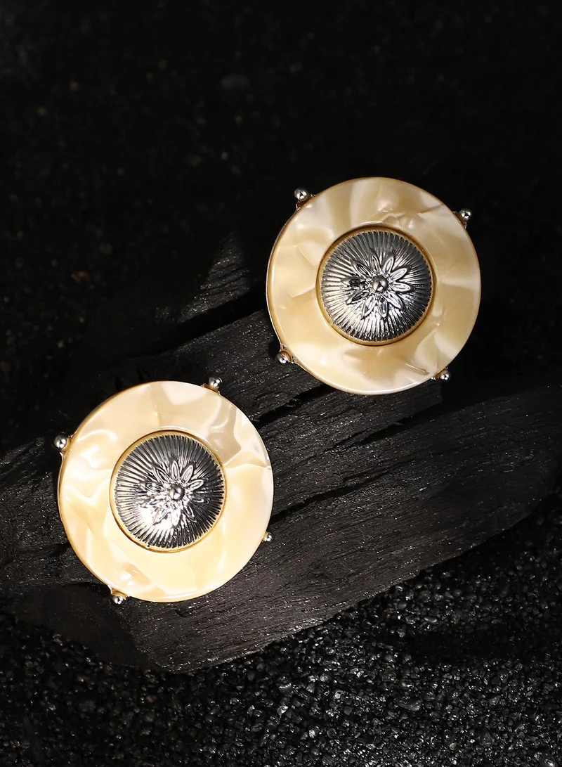 سوهي أقراط نسائية بتصميم درع السلحفاة والميدالية فضي معدني