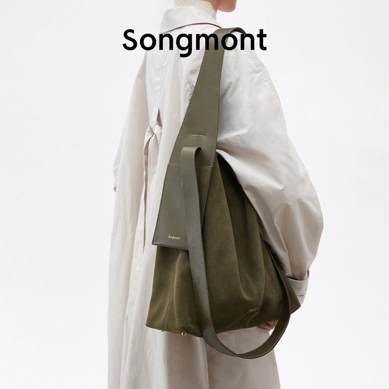 Lightweight Tote Bag with Green Leather Detail, Everyday Ready - Image 4