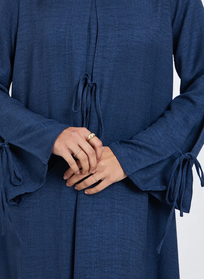 Amirah Amirah Navy Blue Tie-Detail V Neck Jalabiya