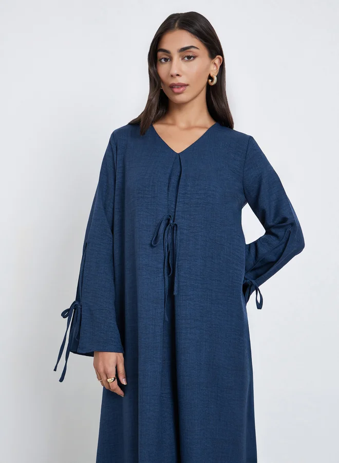 Amirah Amirah Navy Blue Tie-Detail V Neck Jalabiya