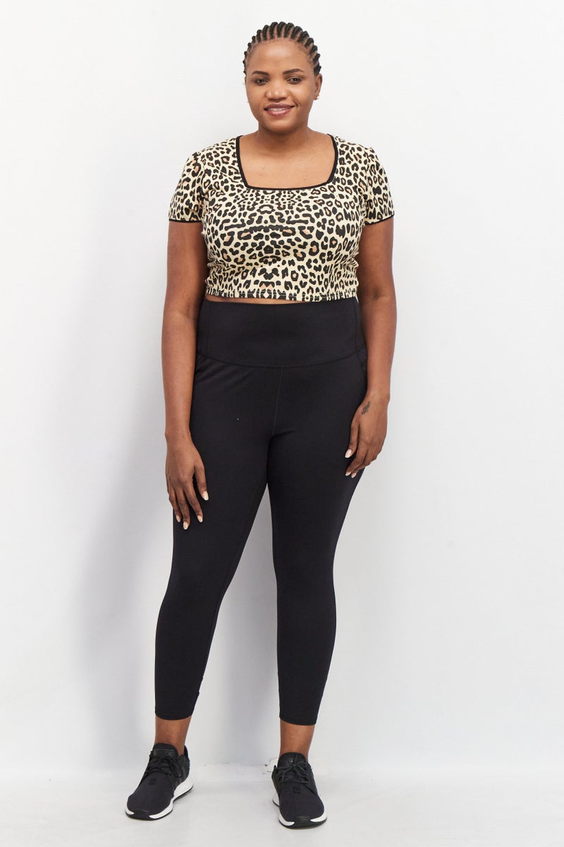 Daisy Street Women Square Neck Short Sleeve Animal Print Crop Top, Cream Combo - Image 3