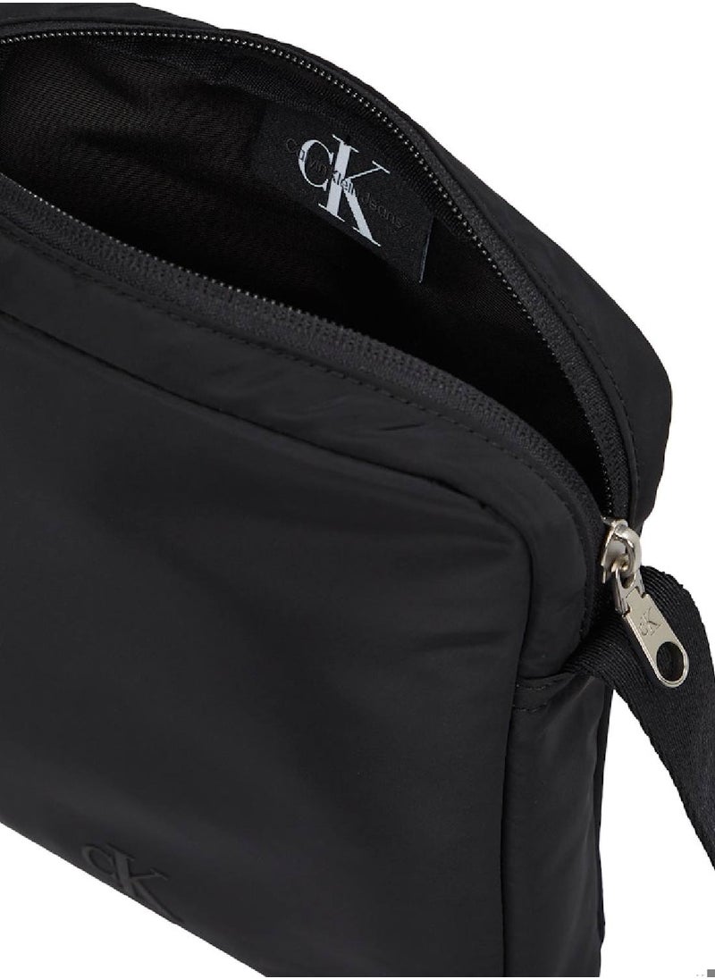 Calvin Klein Jeans Men's Reporter Bag, Black - Recycled Polyester  - Image 3