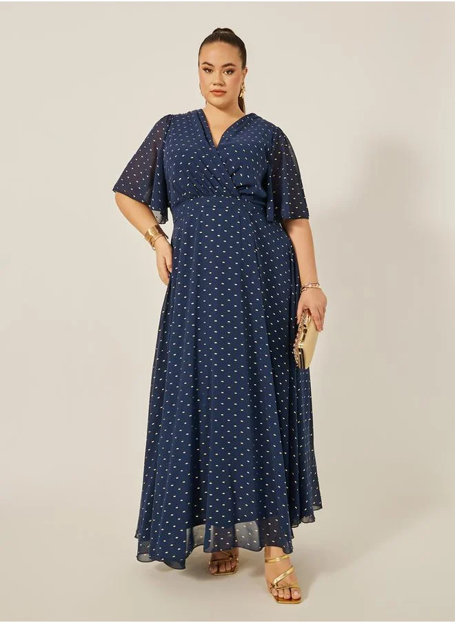 Styli Plus Size Printed Short Sleeve V-Neck A-Line Maxi Dress