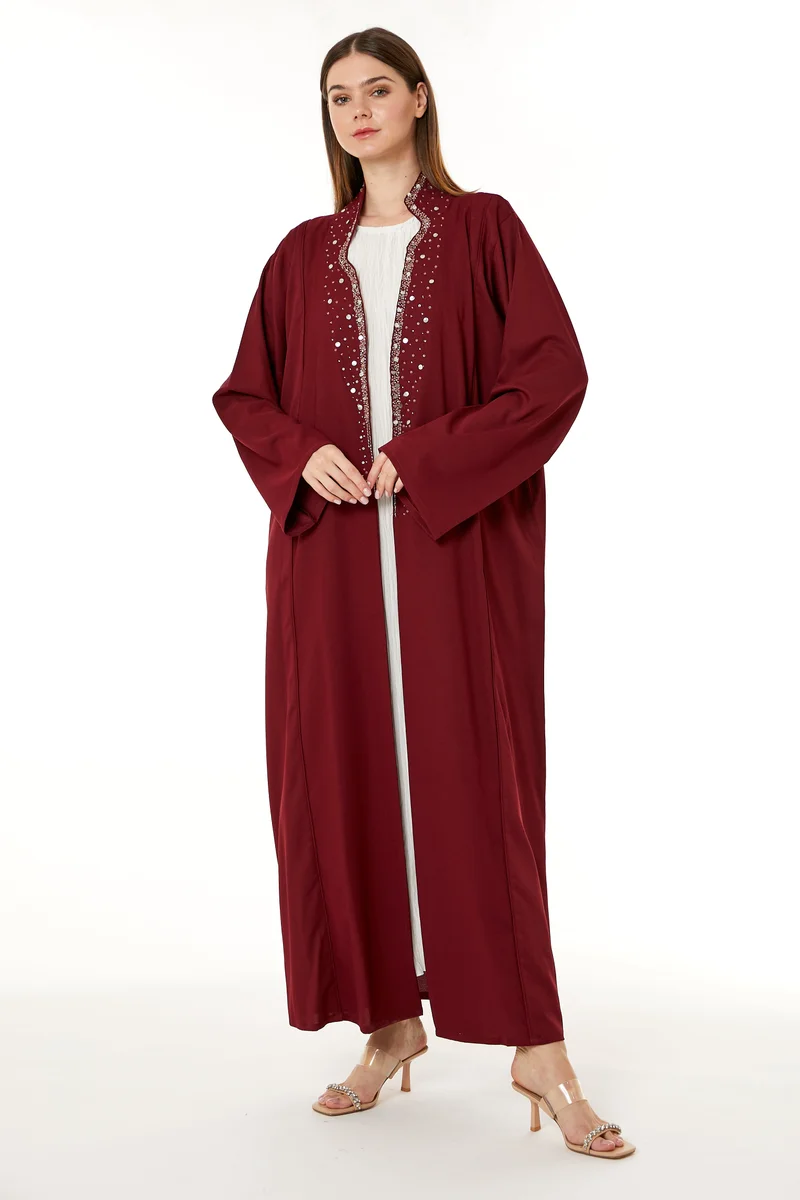 مويستريت عباية بأكمام واسعة مزينة