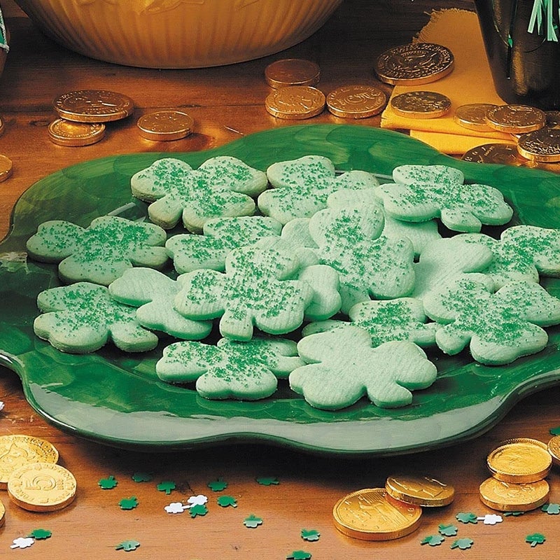 Q-BAKER 4-Piece Clover Cookie Cutter Set, 4'', 3.2'', 1.85'', 1.3'' St. Patrick's Day Shamrock Cookie Cutter Set, Metal Irish Holiday Party Supplies, Stainless Steel Baking Kit - Image 5