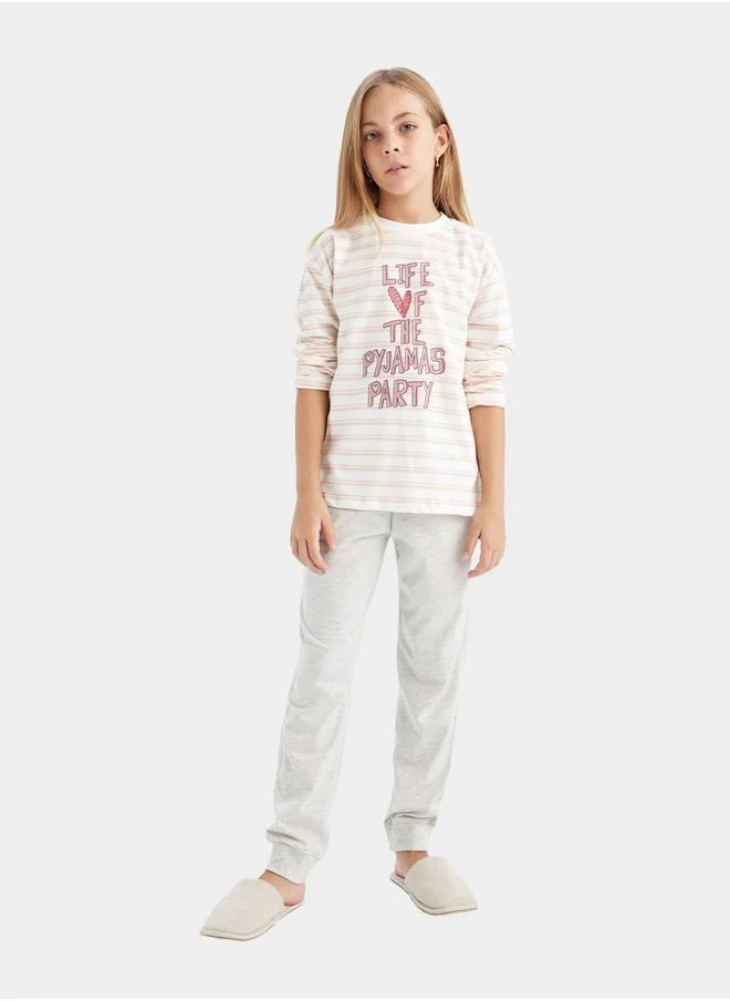 DeFacto Graphic Print Striped Long-Sleeve T-Shirt & Pyjama Set by Styli
