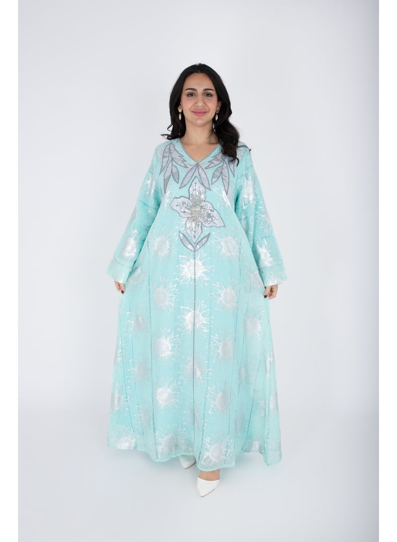 اكسا جلابية بتصميم كلاسيكي فضي - Image 5